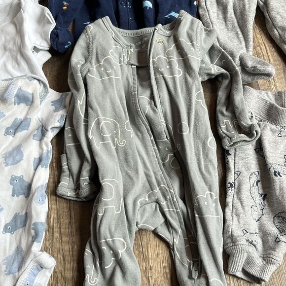 9 pc Newborn NB Baby Boy Bundle Gerber Carter’s - Picture 7 of 8